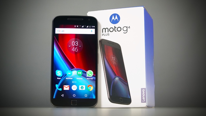 Moto G4: Знакомство с родственниками